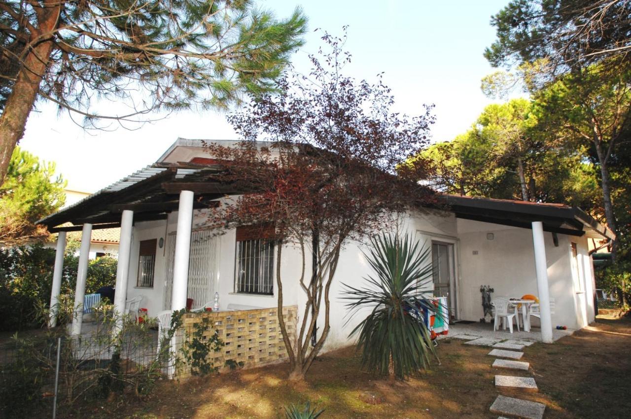 Villa Maila Bibione Exteriör bild