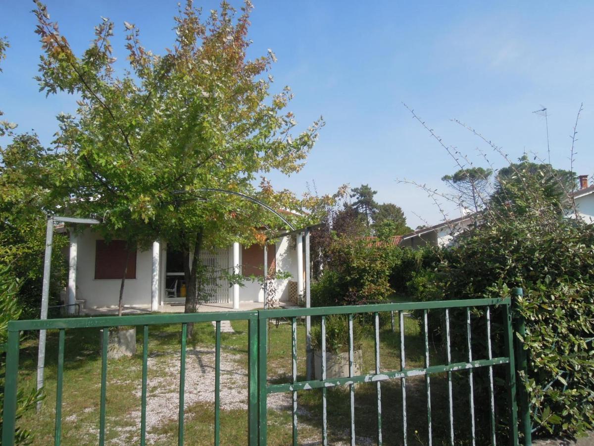Villa Maila Bibione Exteriör bild