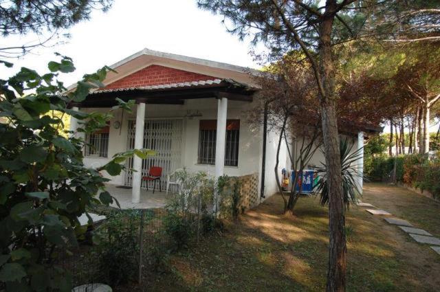 Villa Maila Bibione Exteriör bild