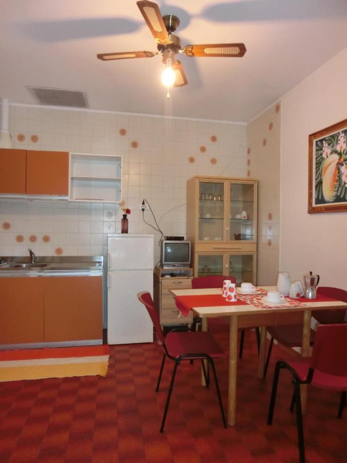 Villa Maila Bibione Exteriör bild