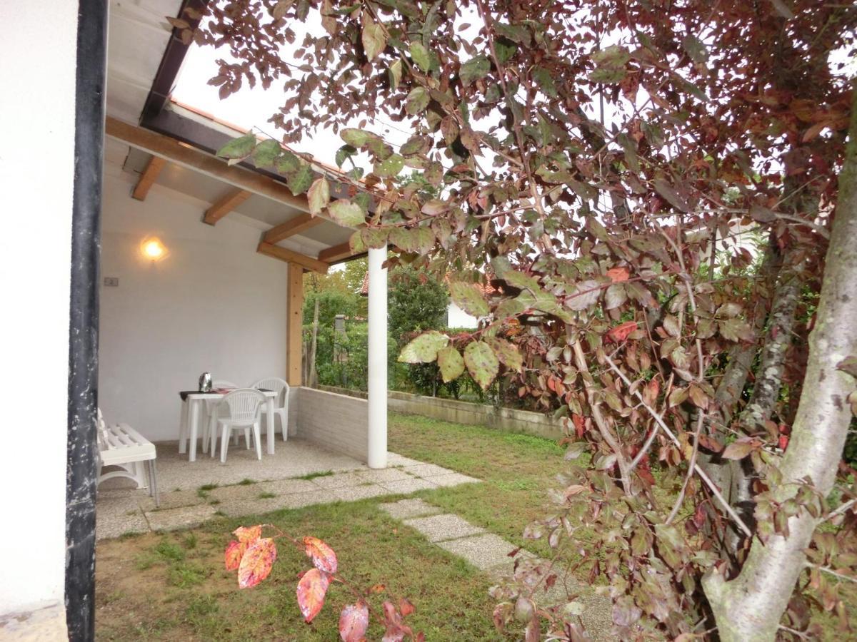 Villa Maila Bibione Exteriör bild